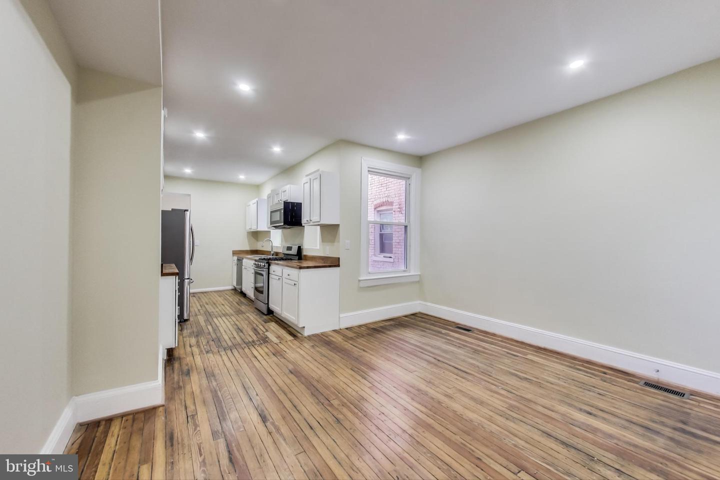 3115 WARDER ST NW, WASHINGTON, District Of Columbia 20010, 3 Bedrooms Bedrooms, ,1 BathroomBathrooms,Residential,For sale,3115 WARDER ST NW,DCDC2186000 MLS # DCDC2186000