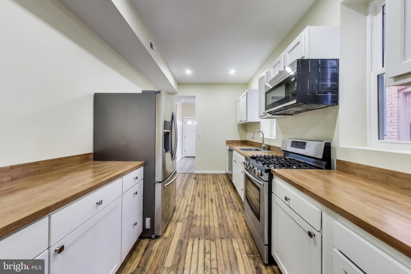 3115 WARDER ST NW, WASHINGTON, District Of Columbia 20010, 3 Bedrooms Bedrooms, ,1 BathroomBathrooms,Residential,For sale,3115 WARDER ST NW,DCDC2186000 MLS # DCDC2186000