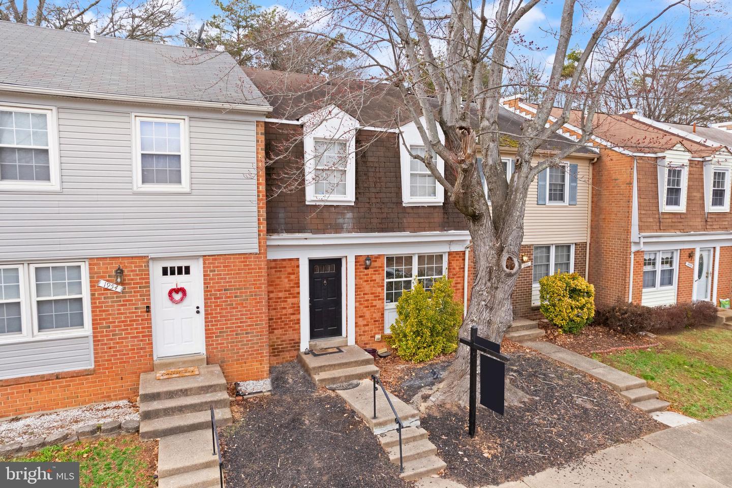 1952 MARINER LN, WOODBRIDGE, Virginia 22192, 3 Bedrooms Bedrooms, ,3 BathroomsBathrooms,Residential,For sale,1952 MARINER LN,VAPW2088104 MLS # VAPW2088104