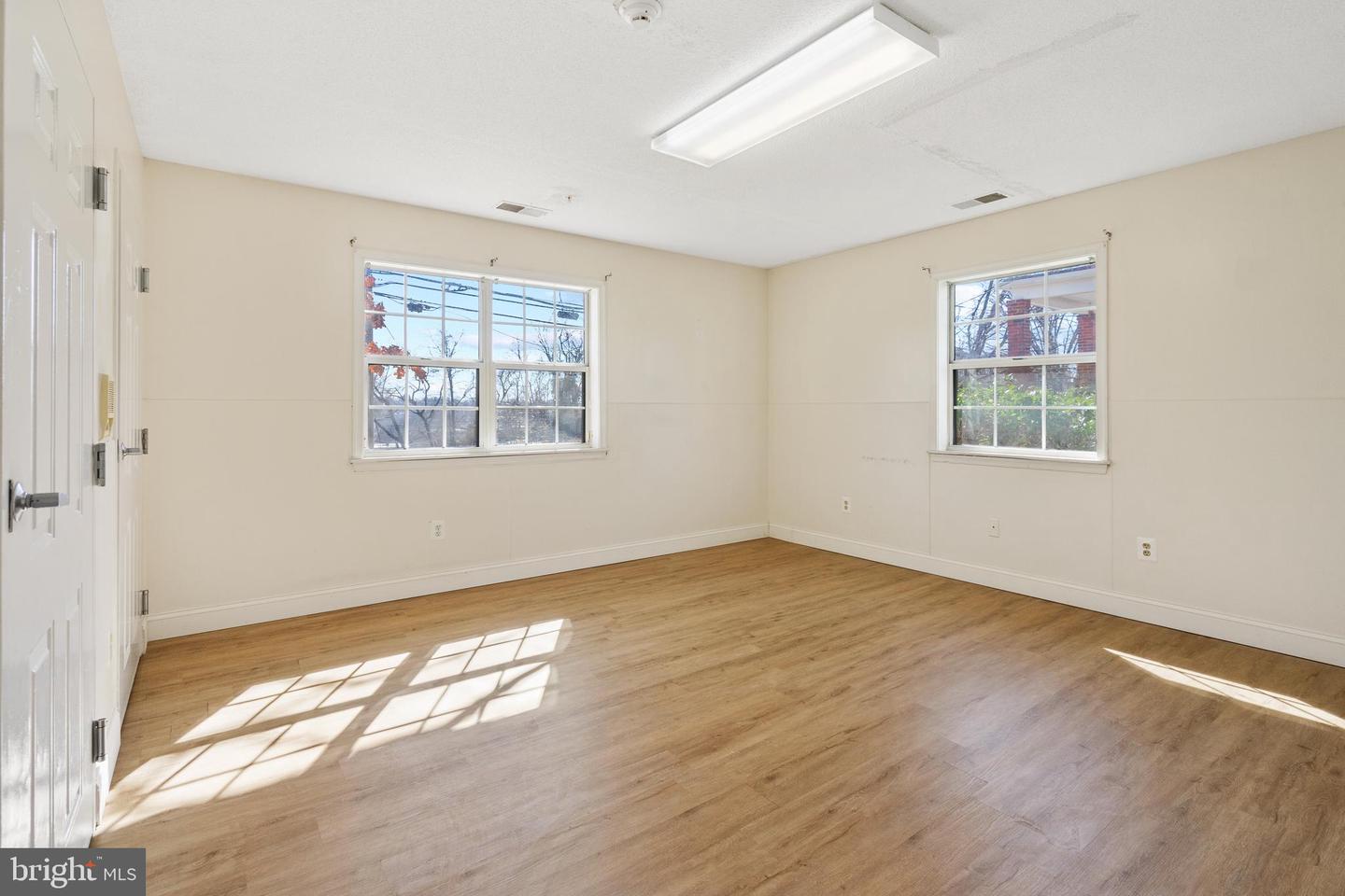 1230 CONGRESS ST SE, WASHINGTON, District Of Columbia 20032, 6 Bedrooms Bedrooms, ,2 BathroomsBathrooms,Residential,For sale,1230 CONGRESS ST SE,DCDC2186140 MLS # DCDC2186140