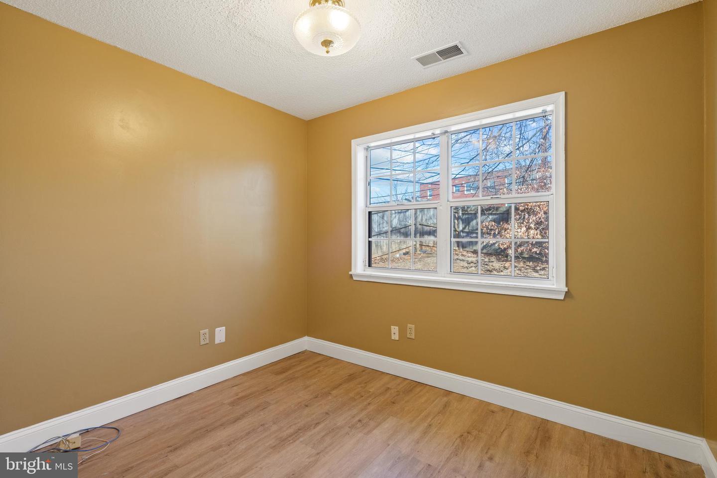 1230 CONGRESS ST SE, WASHINGTON, District Of Columbia 20032, 6 Bedrooms Bedrooms, ,2 BathroomsBathrooms,Residential,For sale,1230 CONGRESS ST SE,DCDC2186140 MLS # DCDC2186140