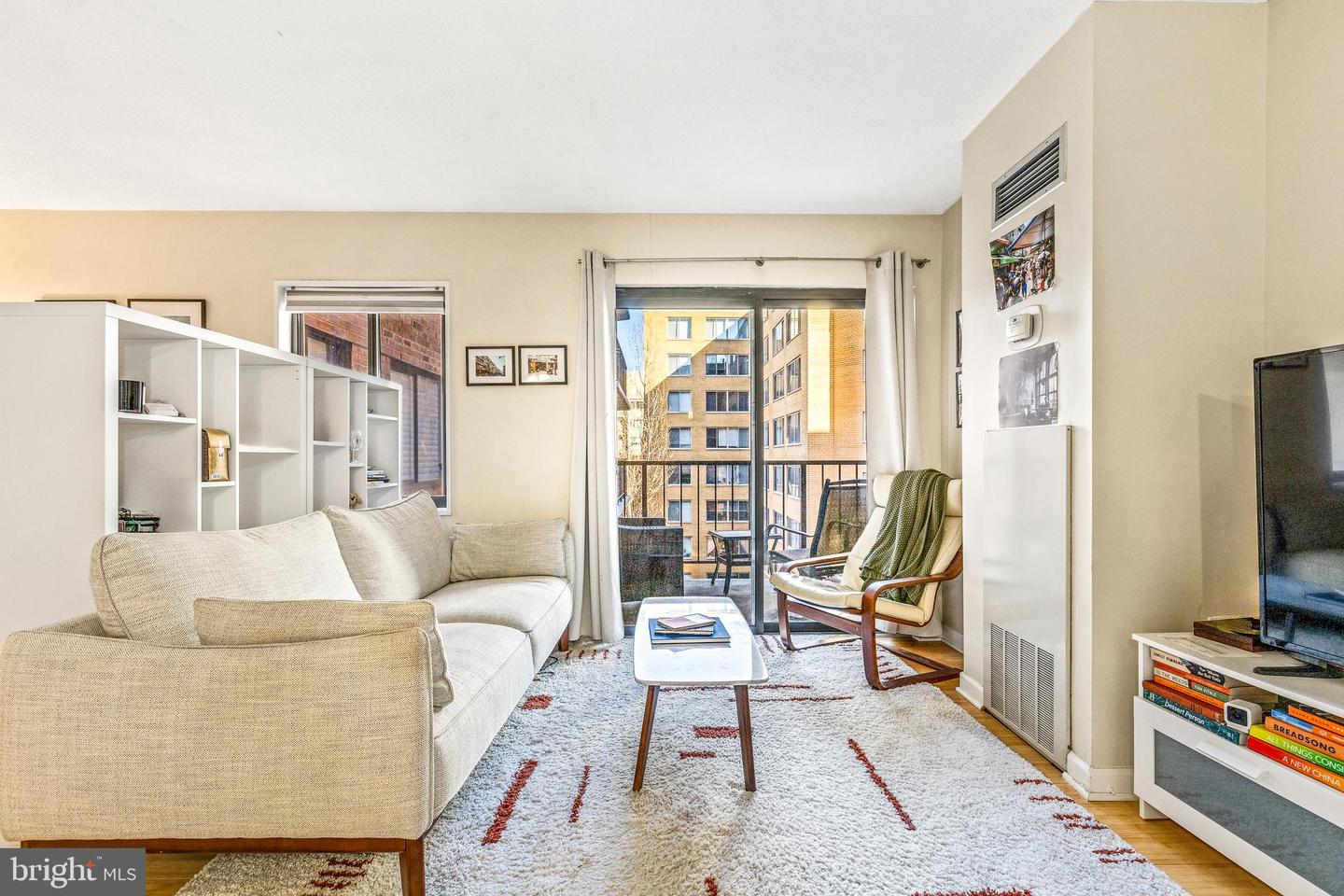 1718 P ST NW #509, WASHINGTON, District Of Columbia 20036, ,1 BathroomBathrooms,Residential,For sale,1718 P ST NW #509,DCDC2186322 MLS # DCDC2186322