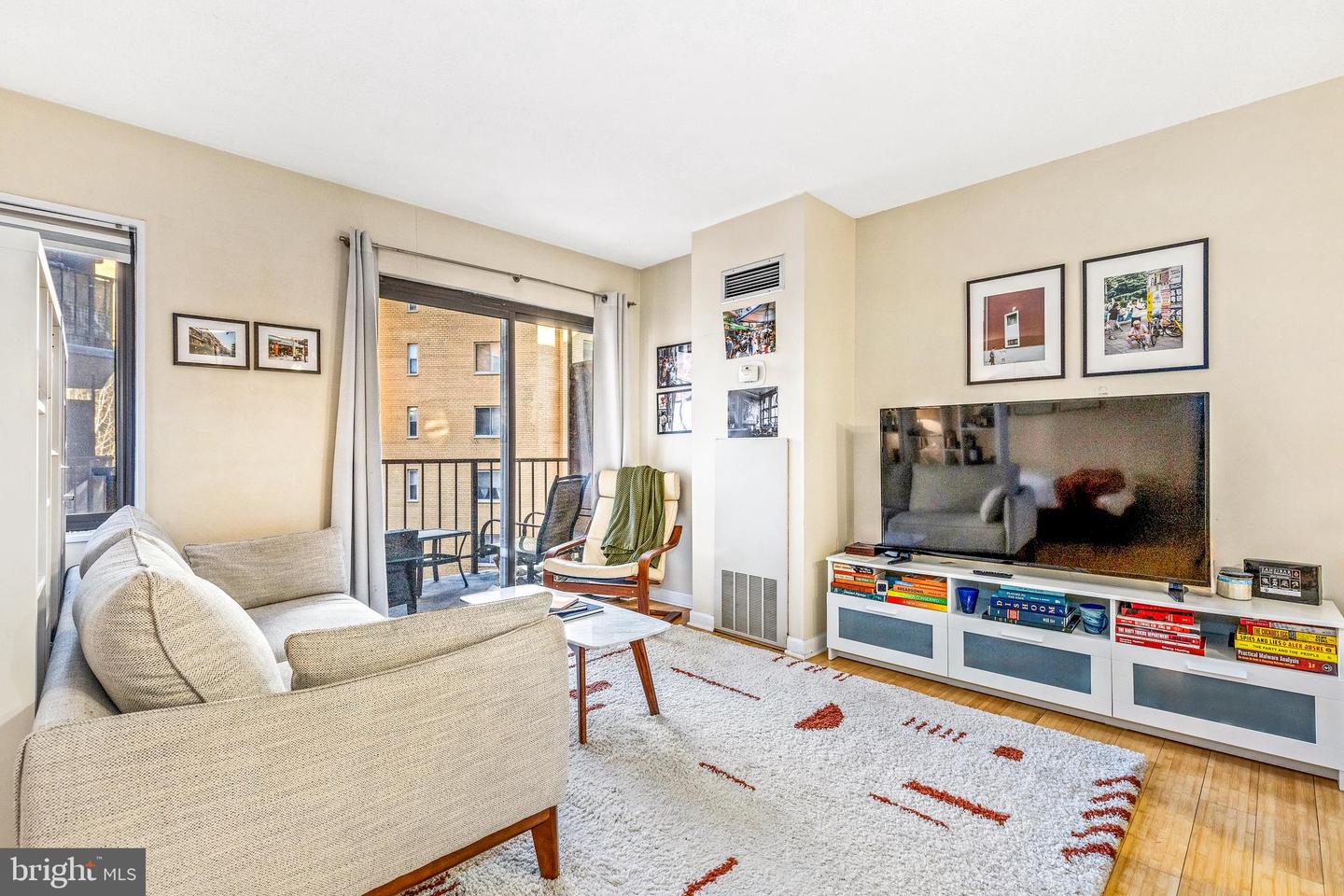 1718 P ST NW #509, WASHINGTON, District Of Columbia 20036, ,1 BathroomBathrooms,Residential,For sale,1718 P ST NW #509,DCDC2186322 MLS # DCDC2186322