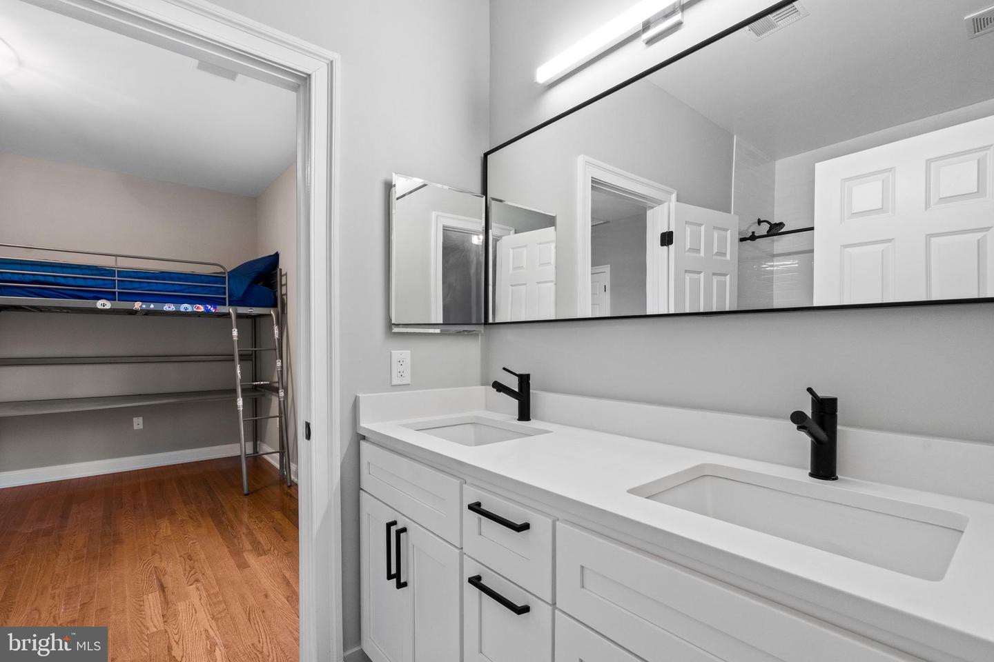 4020 N RANDOLPH ST, ARLINGTON, Virginia 22207, 5 Bedrooms Bedrooms, ,4 BathroomsBathrooms,Residential,For sale,4020 N RANDOLPH ST,VAAR2053842 MLS # VAAR2053842