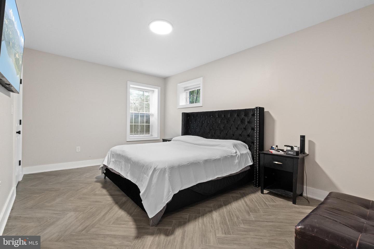 4020 N RANDOLPH ST, ARLINGTON, Virginia 22207, 5 Bedrooms Bedrooms, ,4 BathroomsBathrooms,Residential,For sale,4020 N RANDOLPH ST,VAAR2053842 MLS # VAAR2053842
