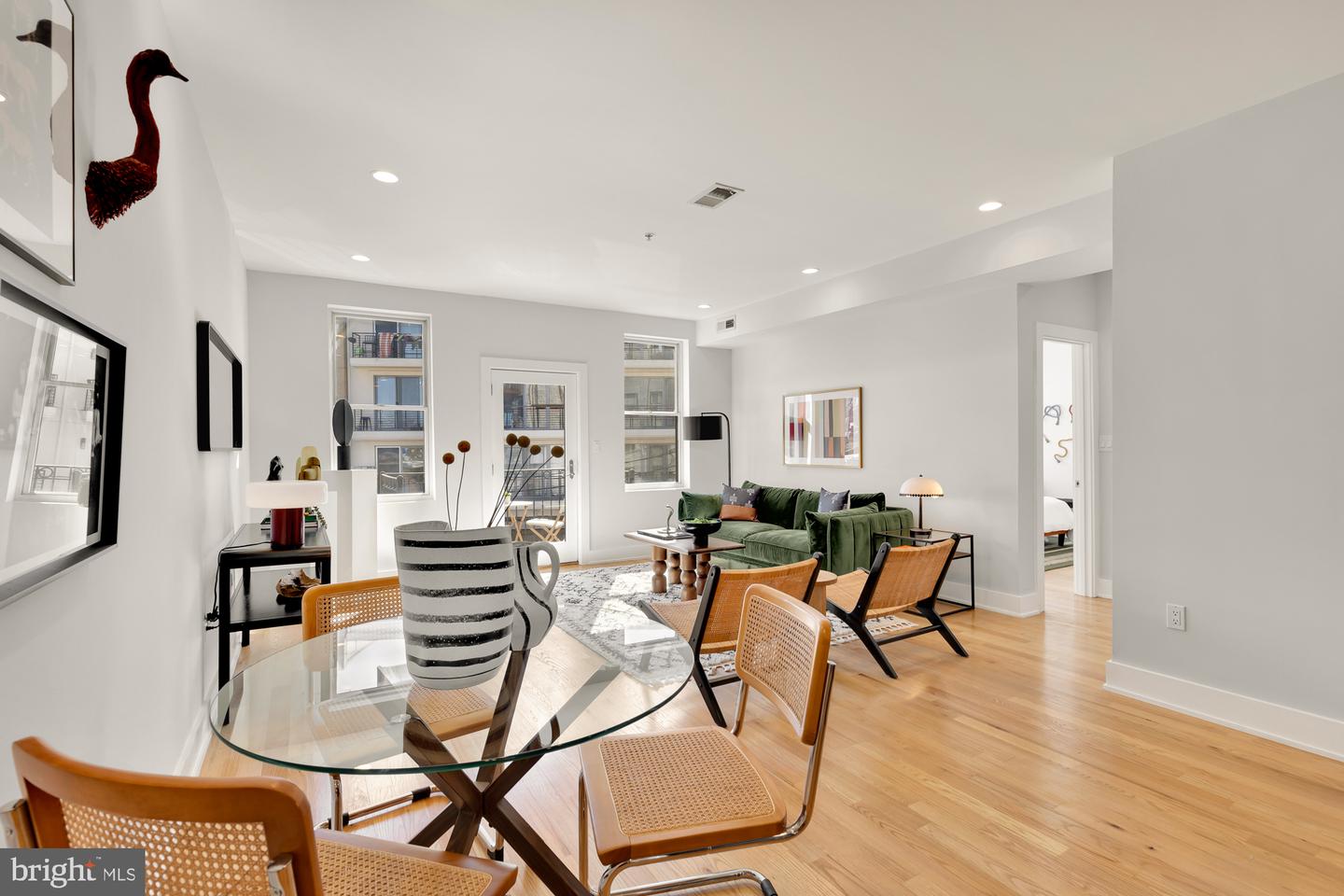 440 RHODE ISLAND AVE NW #204, WASHINGTON, District Of Columbia 20001, 2 Bedrooms Bedrooms, 5 Rooms Rooms,2 BathroomsBathrooms,Residential,For sale,440 RHODE ISLAND AVE NW #204,DCDC2184746 MLS # DCDC2184746