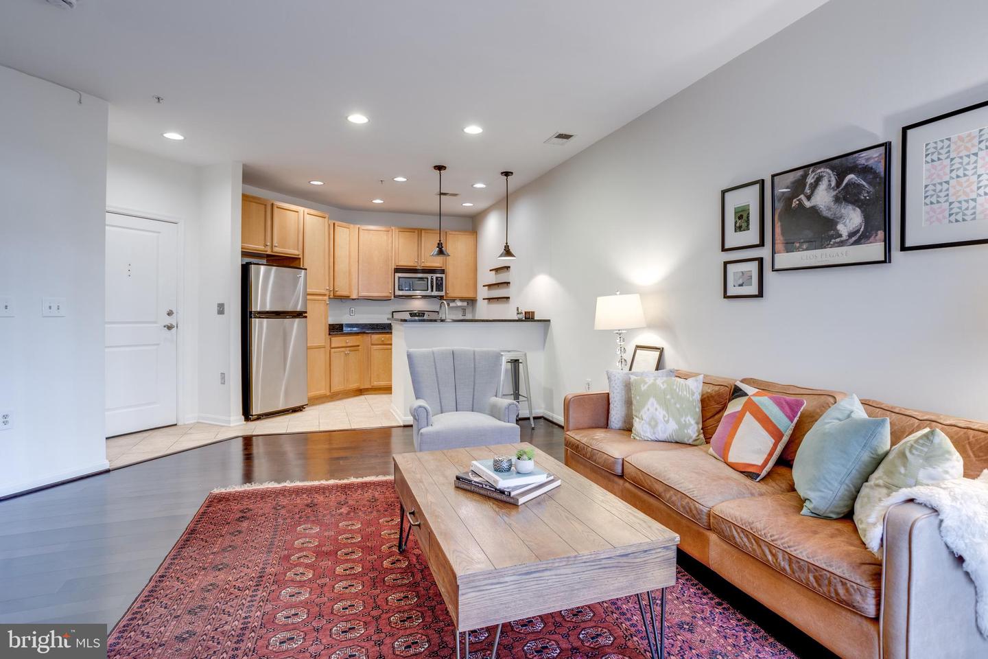 2655 PROSPERITY AVE #110, FAIRFAX, Virginia 22031, 1 Bedroom Bedrooms, ,1 BathroomBathrooms,Residential,For sale,2655 PROSPERITY AVE #110,VAFX2221852 MLS # VAFX2221852