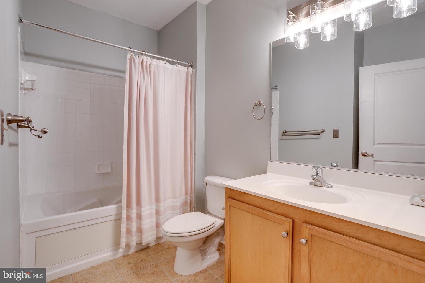 2655 PROSPERITY AVE #110, FAIRFAX, Virginia 22031, 1 Bedroom Bedrooms, ,1 BathroomBathrooms,Residential,For sale,2655 PROSPERITY AVE #110,VAFX2221852 MLS # VAFX2221852