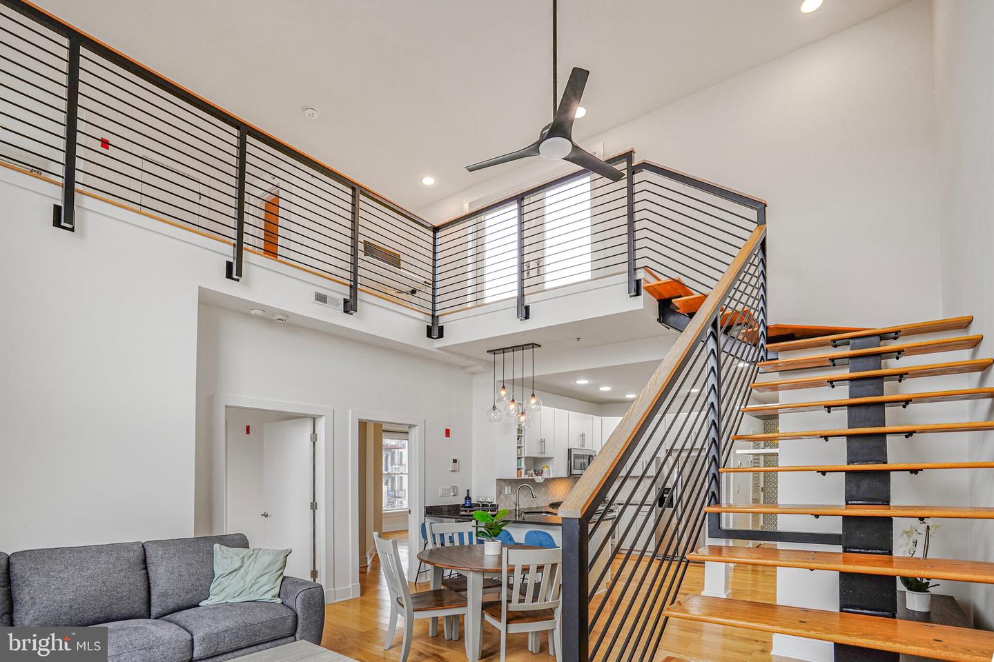 449 R ST NW #301, WASHINGTON, District Of Columbia 20001, 2 Bedrooms Bedrooms, 4 Rooms Rooms,2 BathroomsBathrooms,Residential,For sale,449 R ST NW #301,DCDC2185718 MLS # DCDC2185718