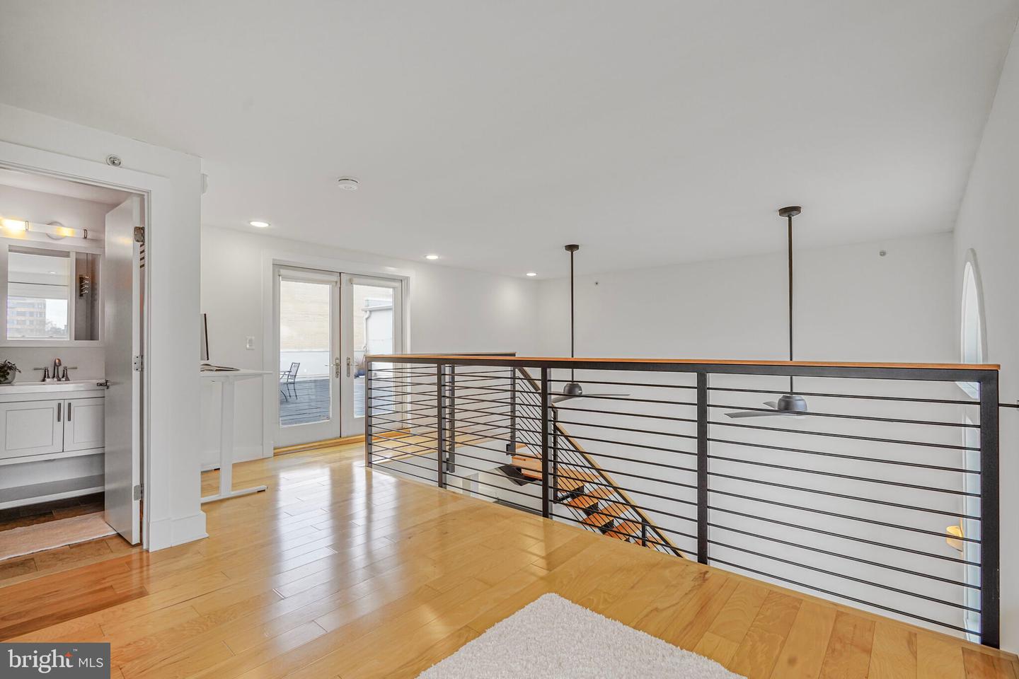 449 R ST NW #301, WASHINGTON, District Of Columbia 20001, 2 Bedrooms Bedrooms, 4 Rooms Rooms,2 BathroomsBathrooms,Residential,For sale,449 R ST NW #301,DCDC2185718 MLS # DCDC2185718