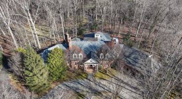 8541 OLD DOMINION DR, MCLEAN, Virginia 22102, 7 Bedrooms Bedrooms, ,7 BathroomsBathrooms,Residential,For sale,8541 OLD DOMINION DR,VAFX2223712 MLS # VAFX2223712