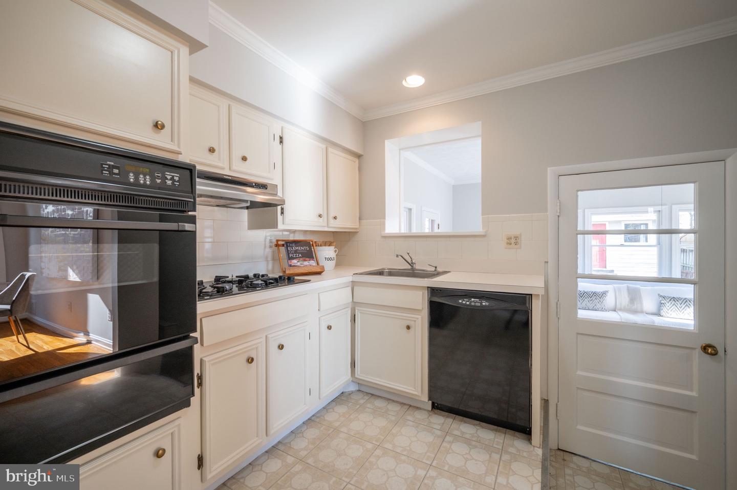 503 N MANSFIELD ST, ALEXANDRIA, Virginia 22304, 3 Bedrooms Bedrooms, ,3 BathroomsBathrooms,Residential,For sale,503 N MANSFIELD ST,VAAX2042206 MLS # VAAX2042206