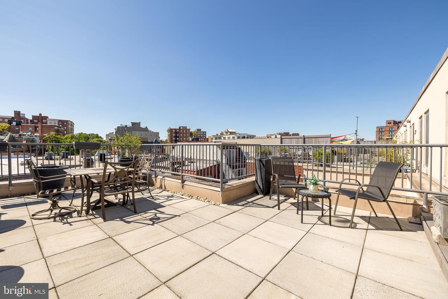 2328 CHAMPLAIN ST NW #406, WASHINGTON, District Of Columbia 20009, 2 Bedrooms Bedrooms, ,2 BathroomsBathrooms,Residential,For sale,2328 CHAMPLAIN ST NW #406,DCDC2187022 MLS # DCDC2187022