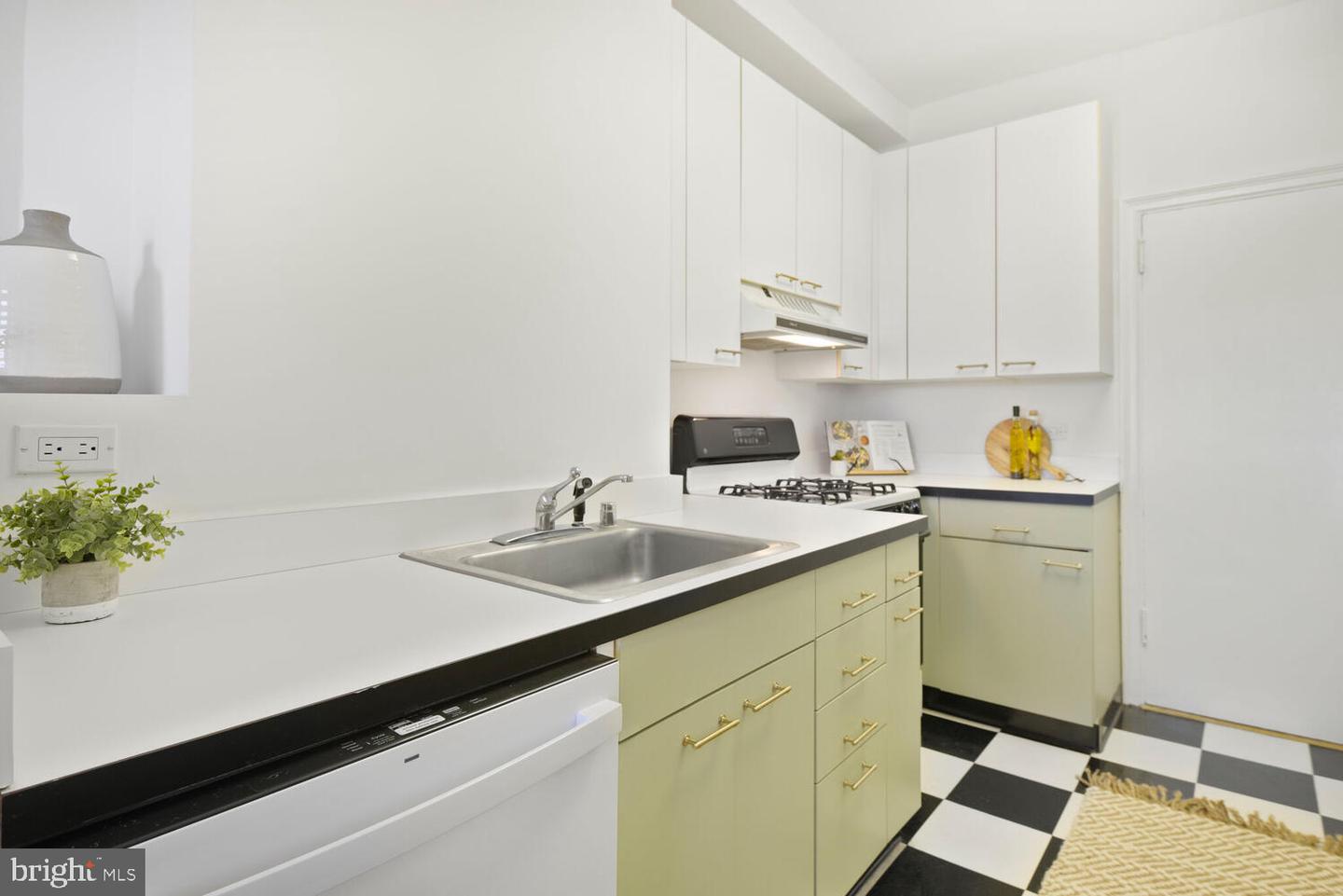 3601 CONNECTICUT AVE NW #712, WASHINGTON, District Of Columbia 20008, 1 Bedroom Bedrooms, ,1 BathroomBathrooms,Residential,For sale,3601 CONNECTICUT AVE NW #712,DCDC2168926 MLS # DCDC2168926