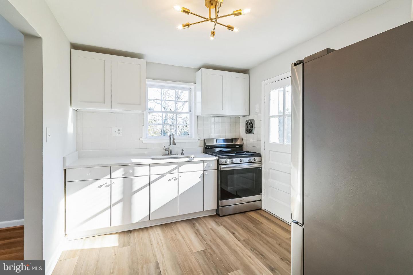 3829 ELBERT AVE, ALEXANDRIA, Virginia 22305, 3 Bedrooms Bedrooms, ,1 BathroomBathrooms,Residential,For sale,3829 ELBERT AVE,VAAX2040156 MLS # VAAX2040156