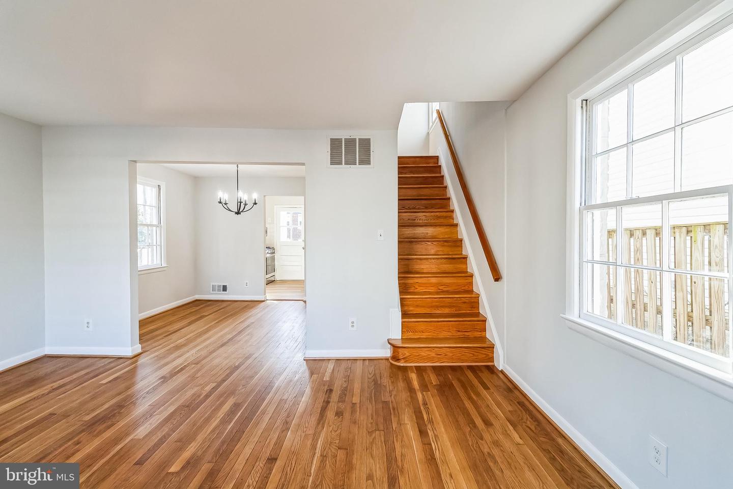 3829 ELBERT AVE, ALEXANDRIA, Virginia 22305, 3 Bedrooms Bedrooms, ,1 BathroomBathrooms,Residential,For sale,3829 ELBERT AVE,VAAX2040156 MLS # VAAX2040156