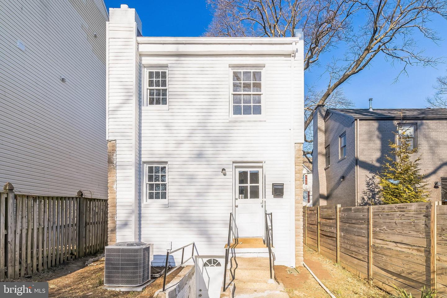 3829 ELBERT AVE, ALEXANDRIA, Virginia 22305, 3 Bedrooms Bedrooms, ,1 BathroomBathrooms,Residential,For sale,3829 ELBERT AVE,VAAX2040156 MLS # VAAX2040156