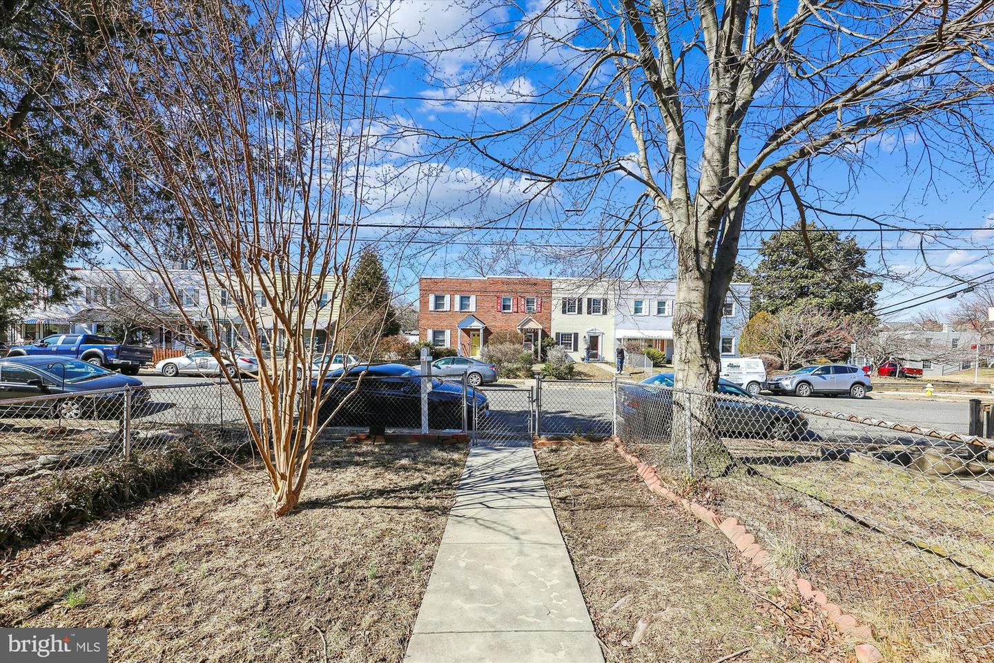 521 N PAYNE ST, ALEXANDRIA, Virginia 22314, 3 Bedrooms Bedrooms, ,2 BathroomsBathrooms,Residential,For sale,521 N PAYNE ST,VAAX2040330 MLS # VAAX2040330