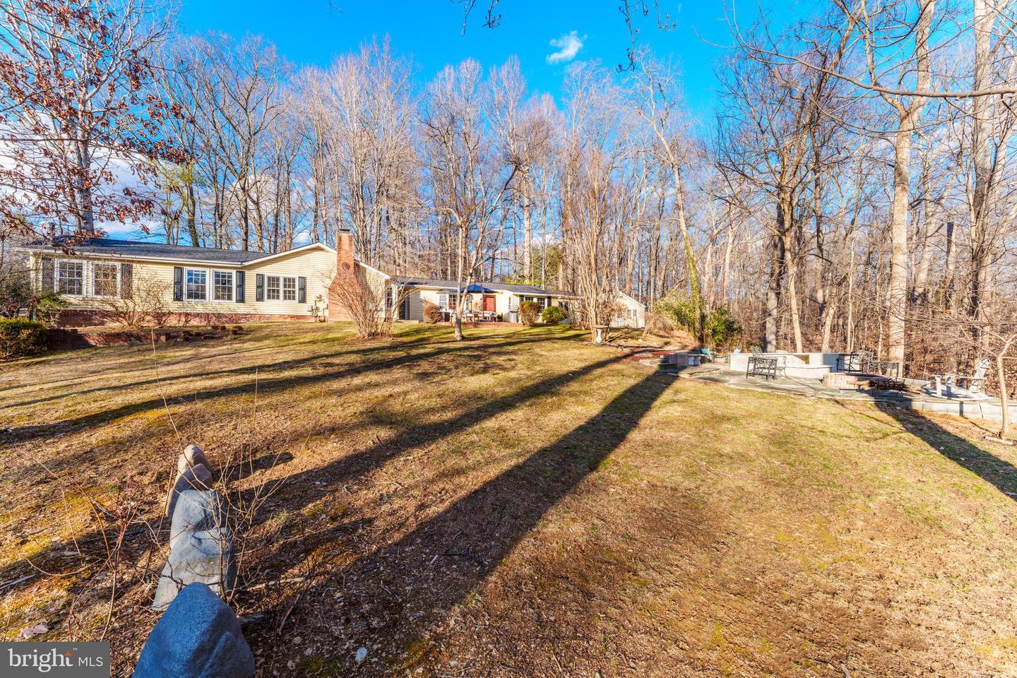 10808 BEACH MILL RD, GREAT FALLS, Virginia 22066, 3 Bedrooms Bedrooms, ,2 BathroomsBathrooms,Residential,For sale,10808 BEACH MILL RD,VAFX2216676 MLS # VAFX2216676