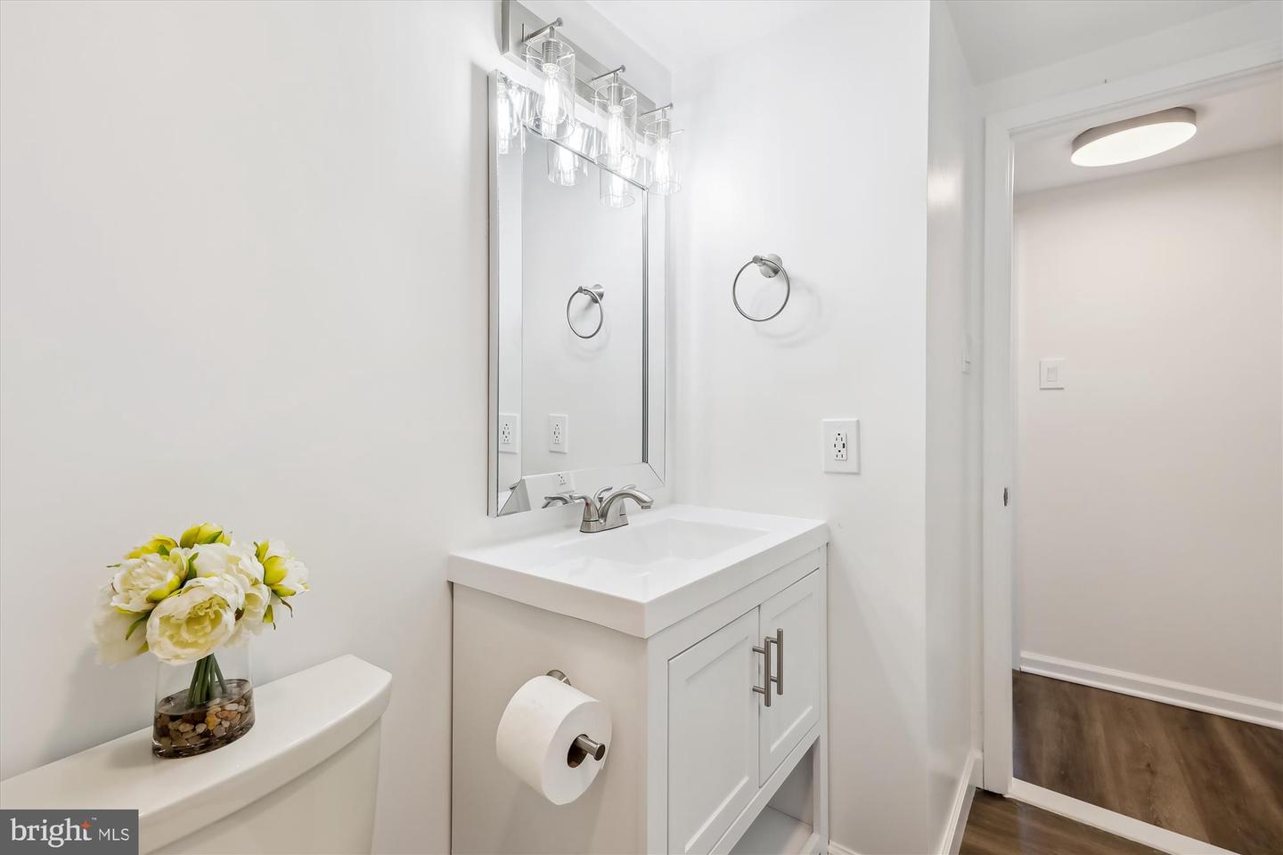 6301 STEVENSON AVE #1108, ALEXANDRIA, Virginia 22304, 2 Bedrooms Bedrooms, ,2 BathroomsBathrooms,Residential,For sale,6301 STEVENSON AVE #1108,VAAX2040570 MLS # VAAX2040570