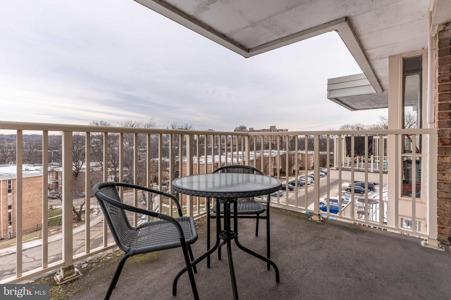 2636 WAGON DR #1D, ALEXANDRIA, Virginia 22303, 3 Bedrooms Bedrooms, ,1 BathroomBathrooms,Residential,For sale,2636 WAGON DR #1D,VAFX2219290 MLS # VAFX2219290