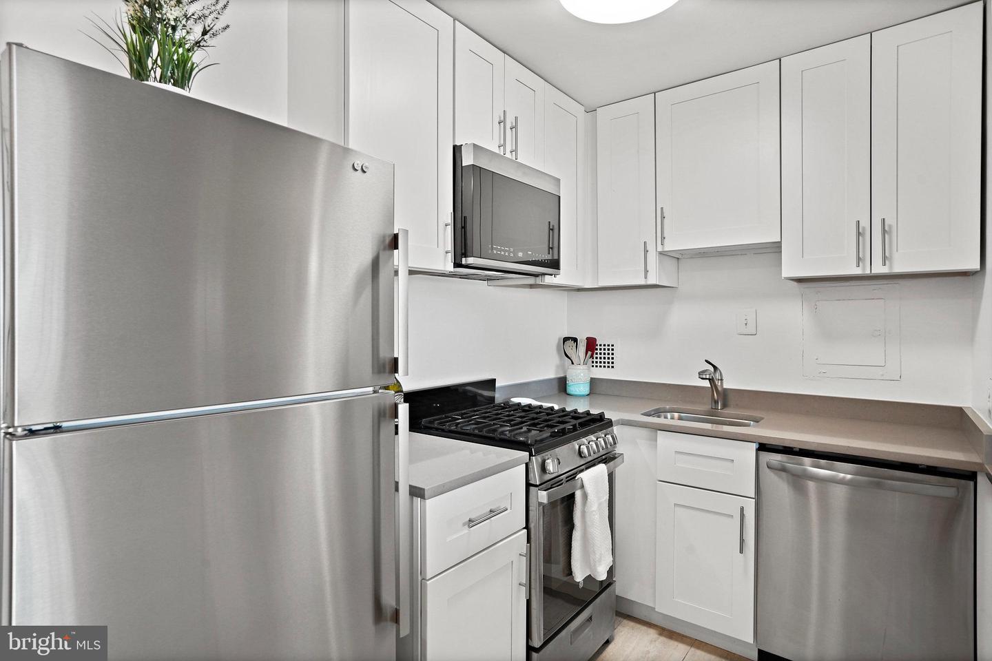 950 25TH ST NW #1027-N, WASHINGTON, District Of Columbia 20037, 1 Bedroom Bedrooms, ,1 BathroomBathrooms,Residential,For sale,950 25TH ST NW #1027-N,DCDC2176172 MLS # DCDC2176172