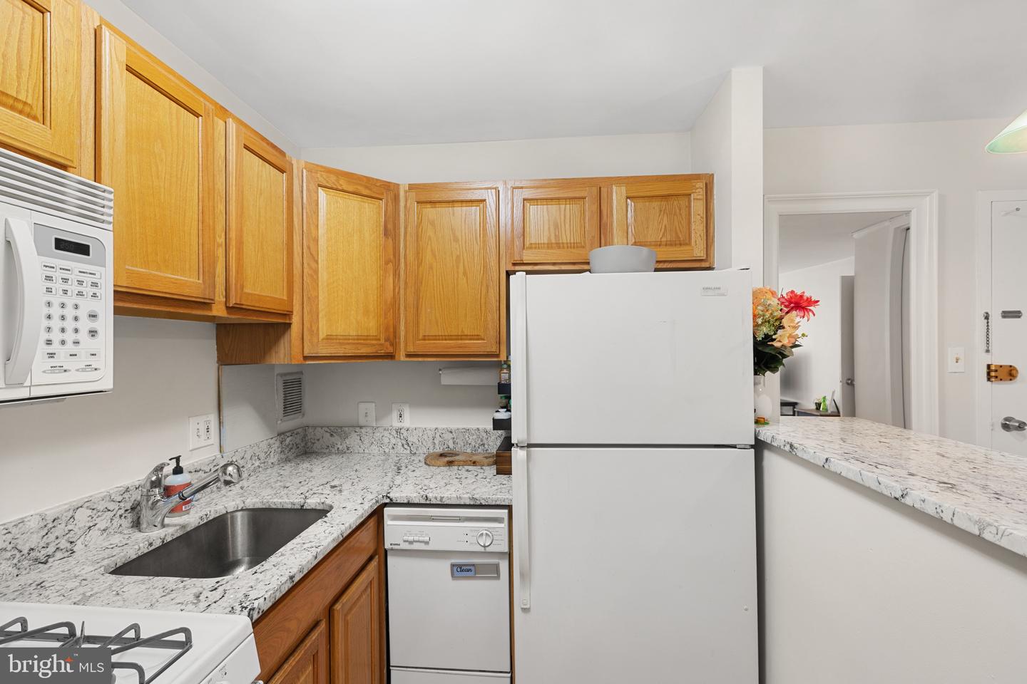 2401 H ST NW #512, WASHINGTON, District Of Columbia 20037, 1 Bedroom Bedrooms, ,1 BathroomBathrooms,Residential,For sale,2401 H ST NW #512,DCDC2176228 MLS # DCDC2176228