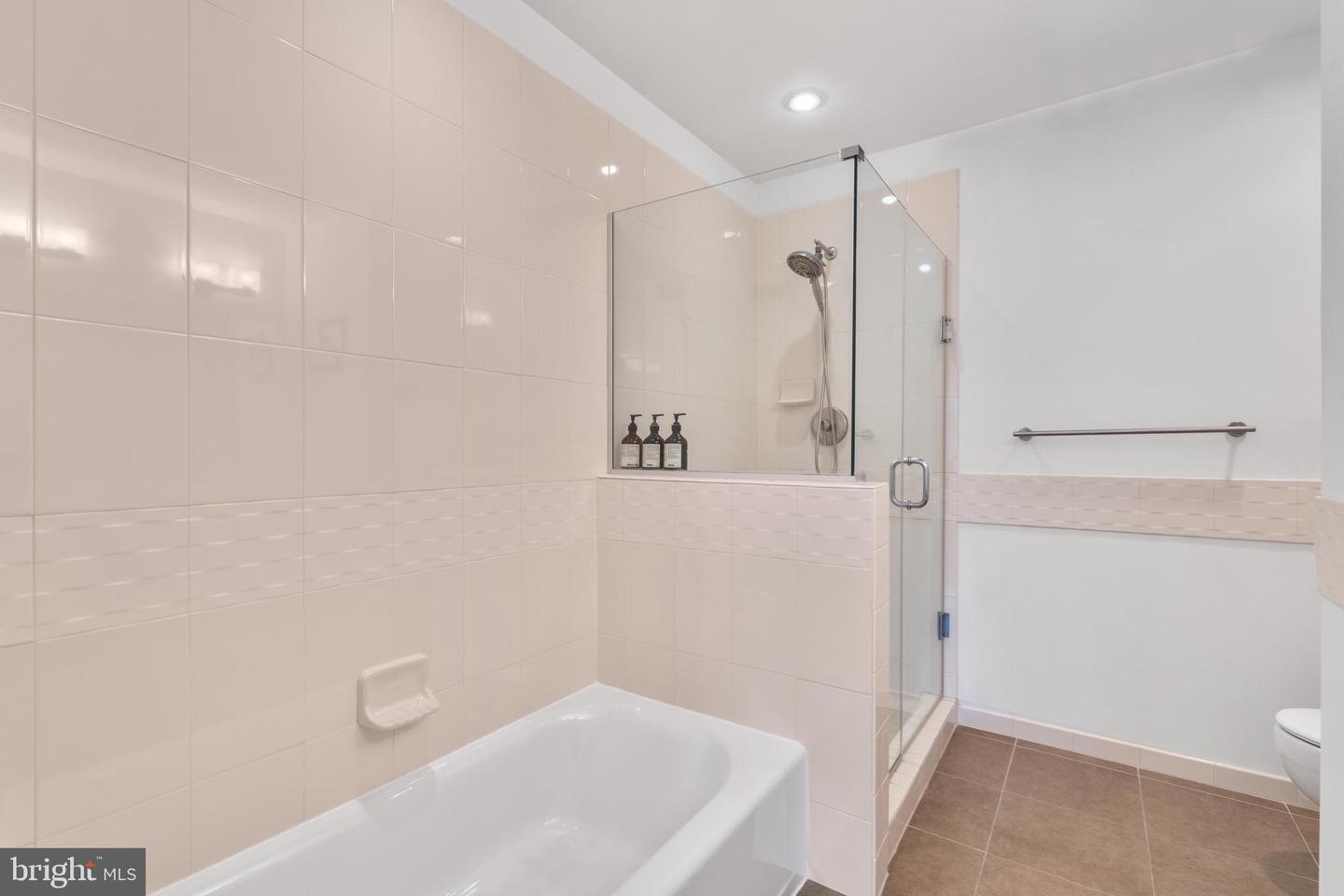 929 FLORIDA AVE NW #6008, WASHINGTON, District Of Columbia 20001, 1 Bedroom Bedrooms, ,2 BathroomsBathrooms,Residential,For sale,929 FLORIDA AVE NW #6008,DCDC2177108 MLS # DCDC2177108