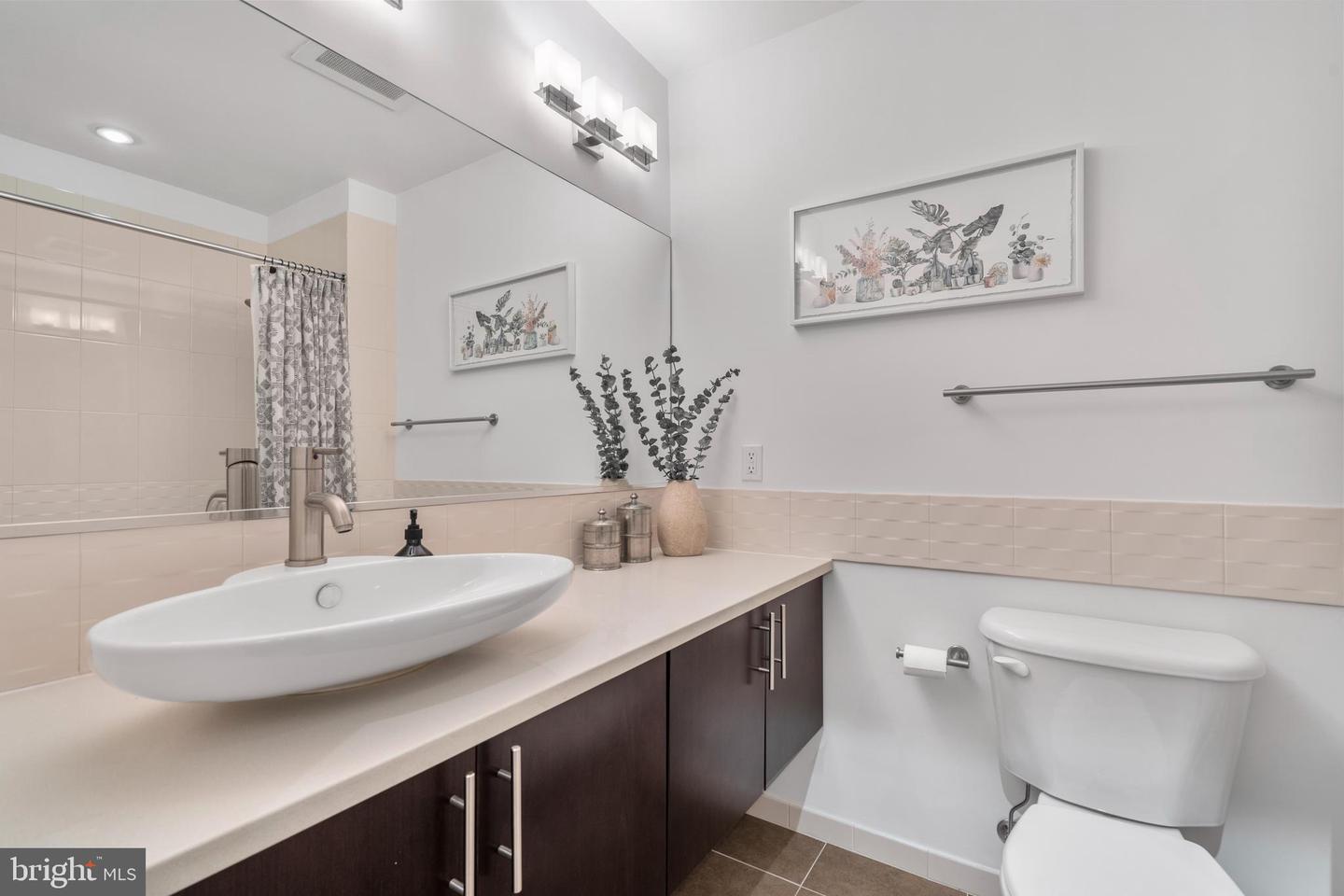 929 FLORIDA AVE NW #6008, WASHINGTON, District Of Columbia 20001, 1 Bedroom Bedrooms, ,2 BathroomsBathrooms,Residential,For sale,929 FLORIDA AVE NW #6008,DCDC2177108 MLS # DCDC2177108