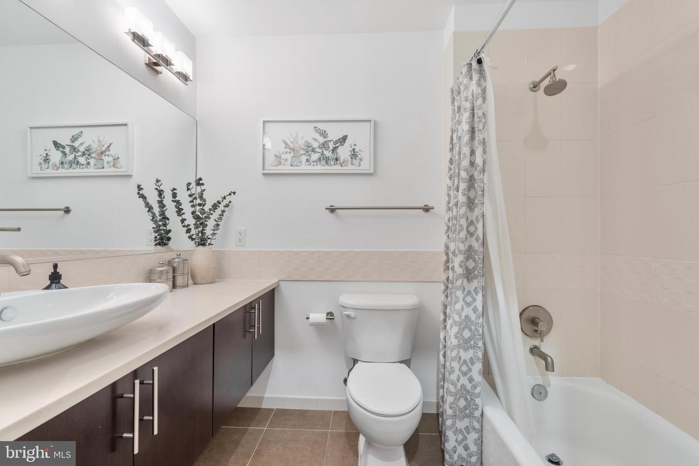 929 FLORIDA AVE NW #6008, WASHINGTON, District Of Columbia 20001, 1 Bedroom Bedrooms, ,2 BathroomsBathrooms,Residential,For sale,929 FLORIDA AVE NW #6008,DCDC2177108 MLS # DCDC2177108