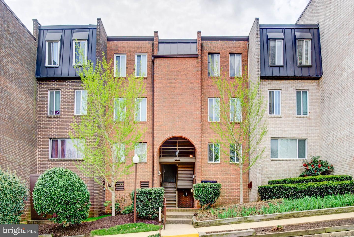 5009 7TH RD S #101, ARLINGTON, Virginia 22204, 2 Bedrooms Bedrooms, ,2 BathroomsBathrooms,Residential,For sale,5009 7TH RD S #101,VAAR2052954 MLS # VAAR2052954