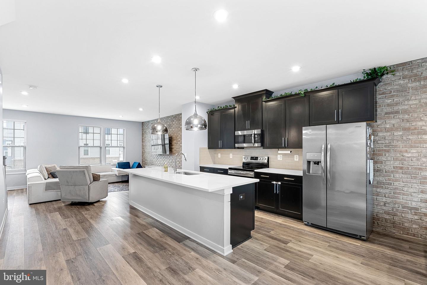 1036 CANTINA TER SE, LEESBURG, Virginia 20175, 4 Bedrooms Bedrooms, ,3 BathroomsBathrooms,Residential,For sale,1036 CANTINA TER SE,VALO2087790 MLS # VALO2087790