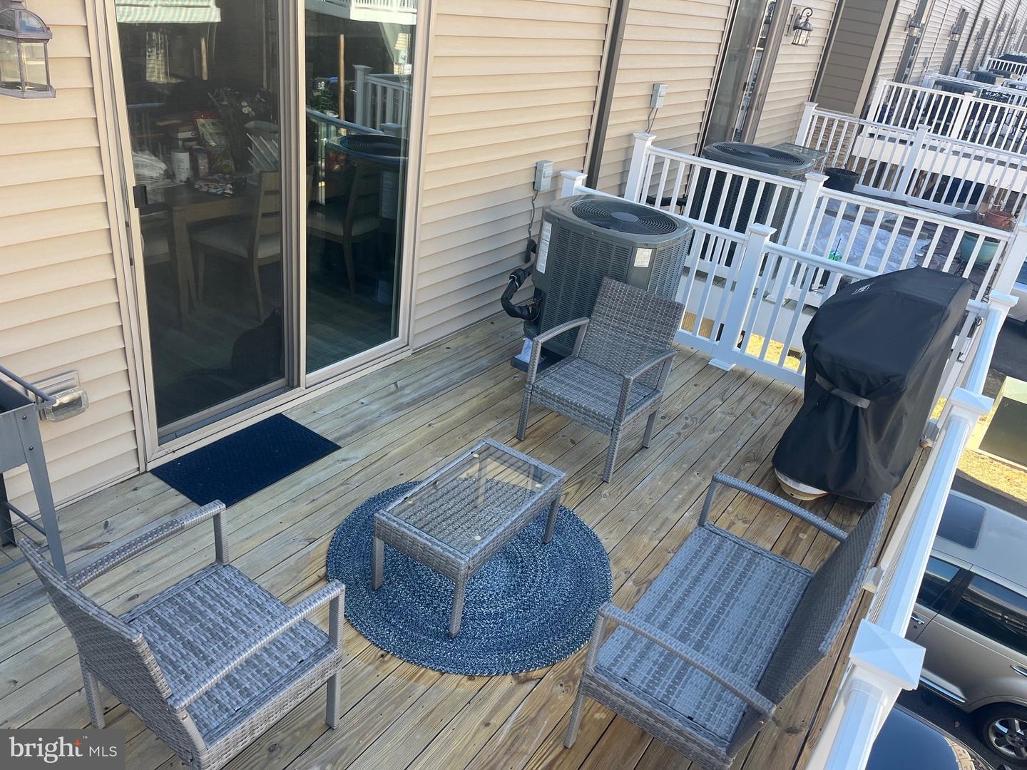1036 CANTINA TER SE, LEESBURG, Virginia 20175, 4 Bedrooms Bedrooms, ,3 BathroomsBathrooms,Residential,For sale,1036 CANTINA TER SE,VALO2087790 MLS # VALO2087790