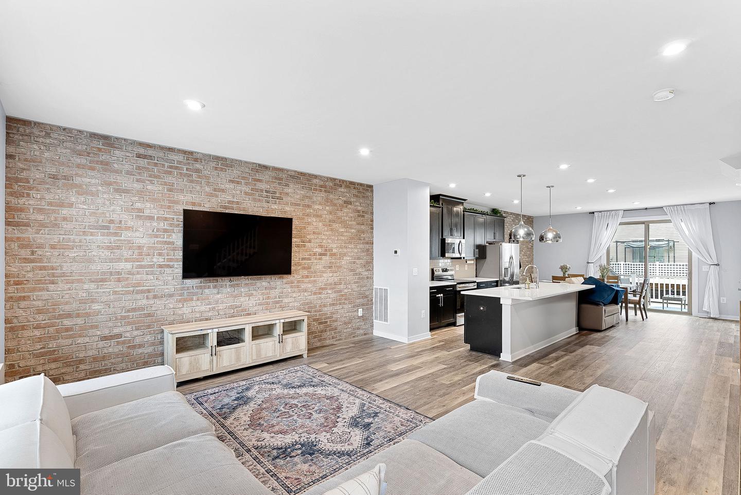 1036 CANTINA TER SE, LEESBURG, Virginia 20175, 4 Bedrooms Bedrooms, ,3 BathroomsBathrooms,Residential,For sale,1036 CANTINA TER SE,VALO2087790 MLS # VALO2087790