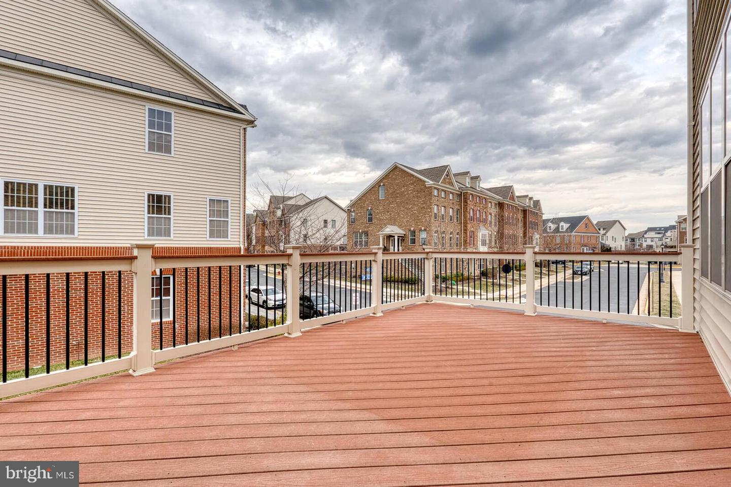 22505 CAMBRIDGEPORT SQ, ASHBURN, Virginia 20148, 4 Bedrooms Bedrooms, ,3 BathroomsBathrooms,Residential,For sale,22505 CAMBRIDGEPORT SQ,VALO2088096 MLS # VALO2088096