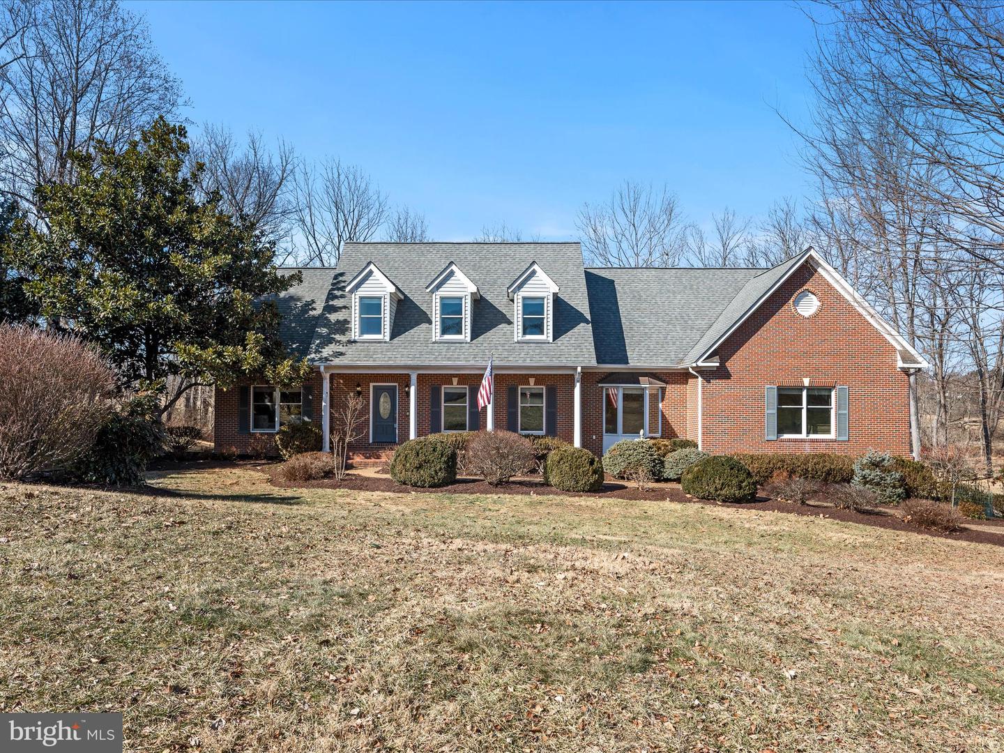 41950 SADDLEBROOK PL, LEESBURG, Virginia 20176, 4 Bedrooms Bedrooms, ,4 BathroomsBathrooms,Residential,For sale,41950 SADDLEBROOK PL,VALO2089154 MLS # VALO2089154