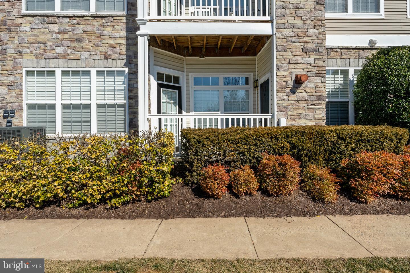 505 SUNSET VIEW TER SE #106, LEESBURG, Virginia 20175, 2 Bedrooms Bedrooms, ,2 BathroomsBathrooms,Residential,For sale,505 SUNSET VIEW TER SE #106,VALO2089336 MLS # VALO2089336