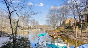 2020 TURTLE POND DR, RESTON, Virginia 20191, 4 Bedrooms Bedrooms, ,3 BathroomsBathrooms,Residential,For sale,2020 TURTLE POND DR,VAFX2222984 MLS # VAFX2222984