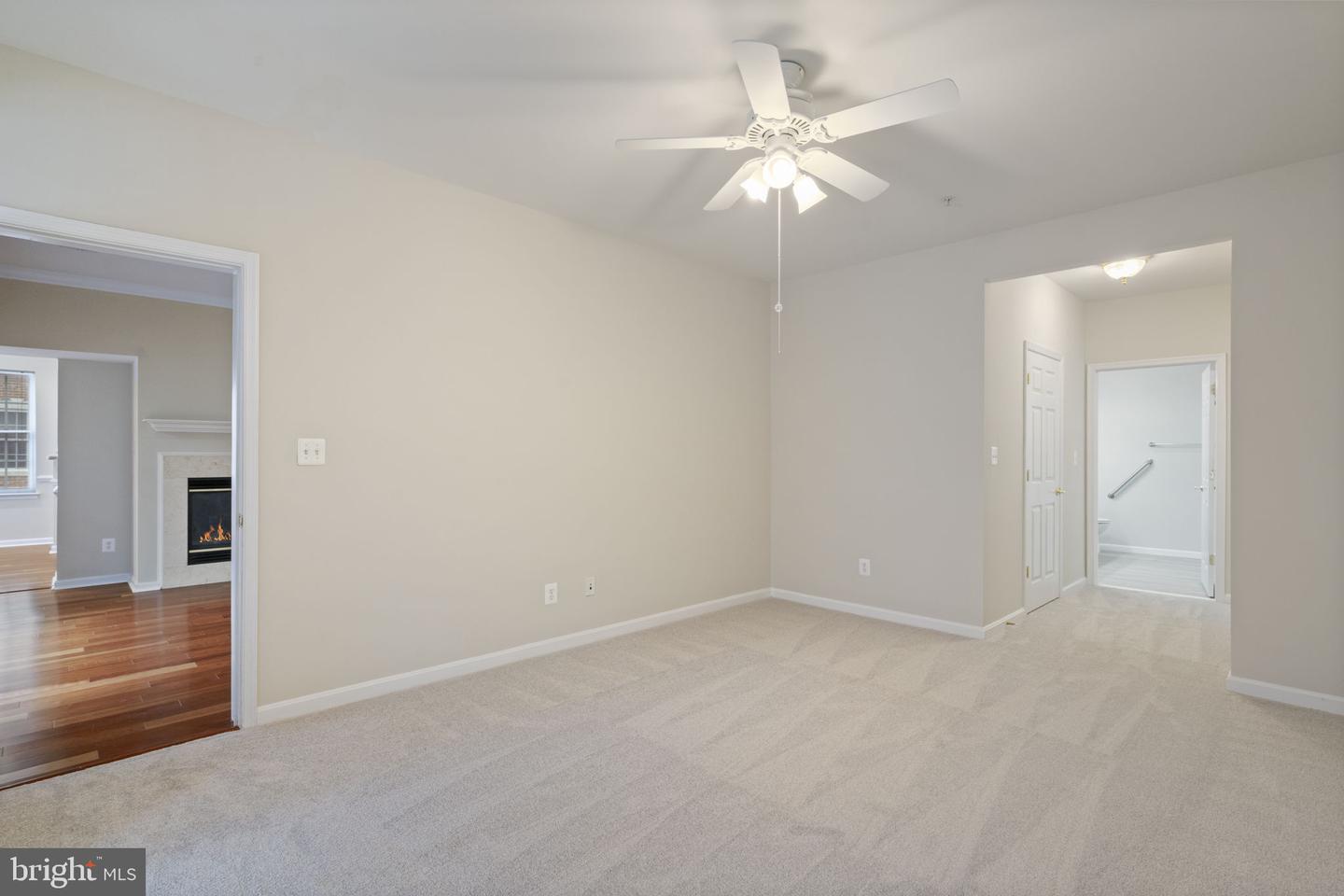 20751 ROYAL PALACE SQ #104, STERLING, Virginia 20165, 3 Bedrooms Bedrooms, ,2 BathroomsBathrooms,Residential,For sale,20751 ROYAL PALACE SQ #104,VALO2089344 MLS # VALO2089344