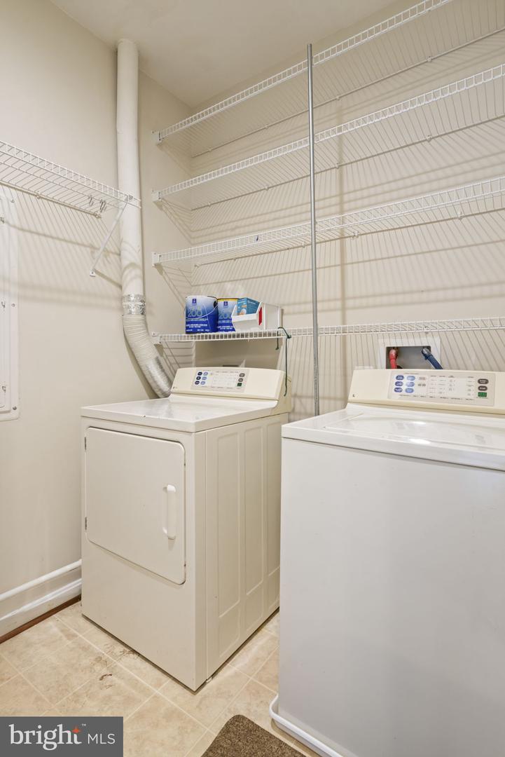 20751 ROYAL PALACE SQ #104, STERLING, Virginia 20165, 3 Bedrooms Bedrooms, ,2 BathroomsBathrooms,Residential,For sale,20751 ROYAL PALACE SQ #104,VALO2089344 MLS # VALO2089344