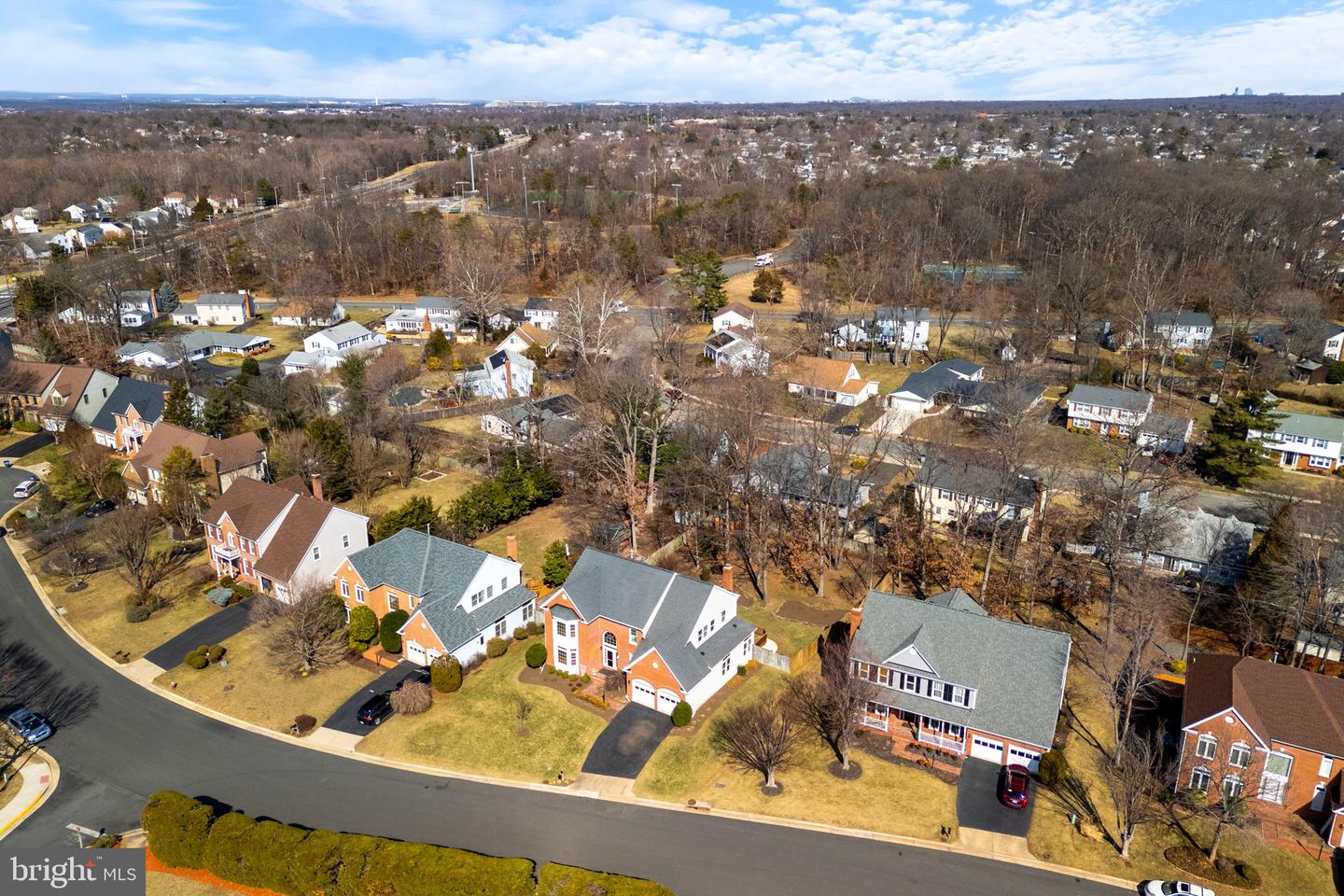 4711 RIPPLING POND DR, FAIRFAX, Virginia 22033, 5 Bedrooms Bedrooms, ,4 BathroomsBathrooms,Residential,For sale,4711 RIPPLING POND DR,VAFX2223074 MLS # VAFX2223074