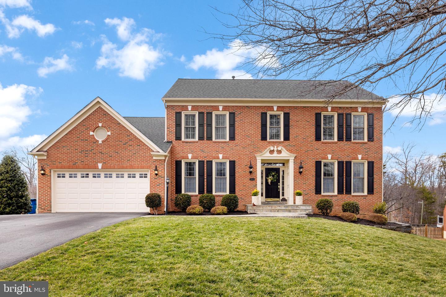 7812 PREAKNESS LN, FAIRFAX STATION, Virginia 22039, 5 Bedrooms Bedrooms, ,4 BathroomsBathrooms,Residential,For sale,7812 PREAKNESS LN,VAFX2223136 MLS # VAFX2223136