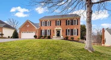 7812 PREAKNESS LN, FAIRFAX STATION, Virginia 22039, 5 Bedrooms Bedrooms, ,4 BathroomsBathrooms,Residential,For sale,7812 PREAKNESS LN,VAFX2223136 MLS # VAFX2223136