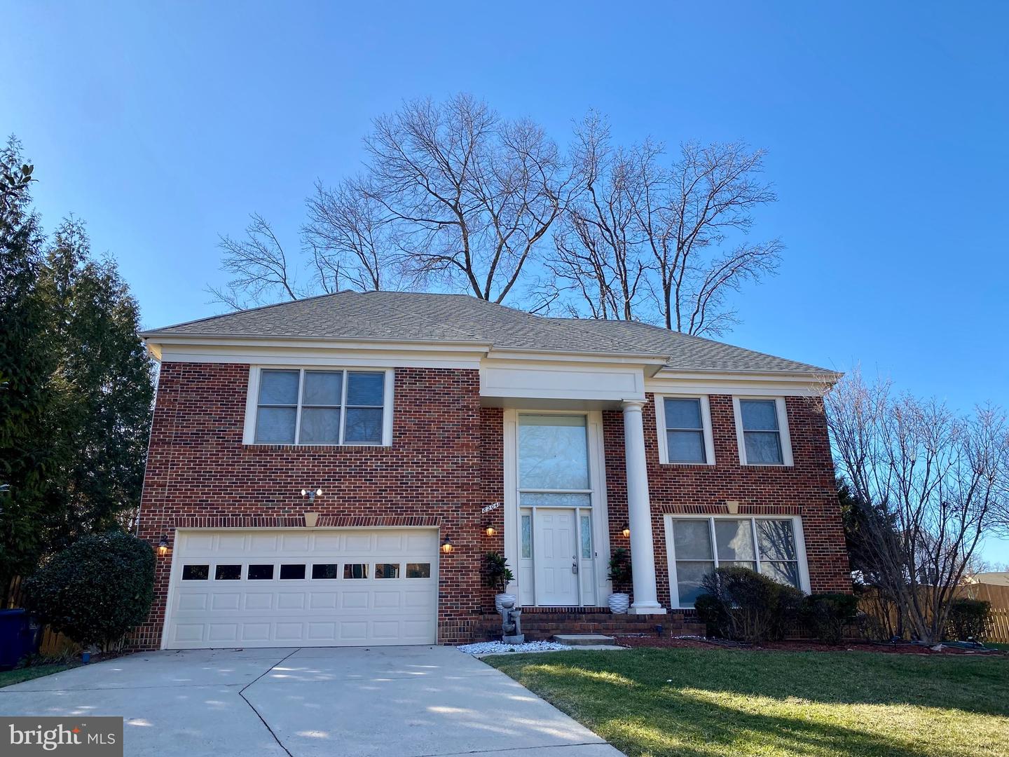 8204 COLLINGWOOD CT, ALEXANDRIA, Virginia 22308, 4 Bedrooms Bedrooms, ,4 BathroomsBathrooms,Residential,For sale,8204 COLLINGWOOD CT,VAFX2223160 MLS # VAFX2223160