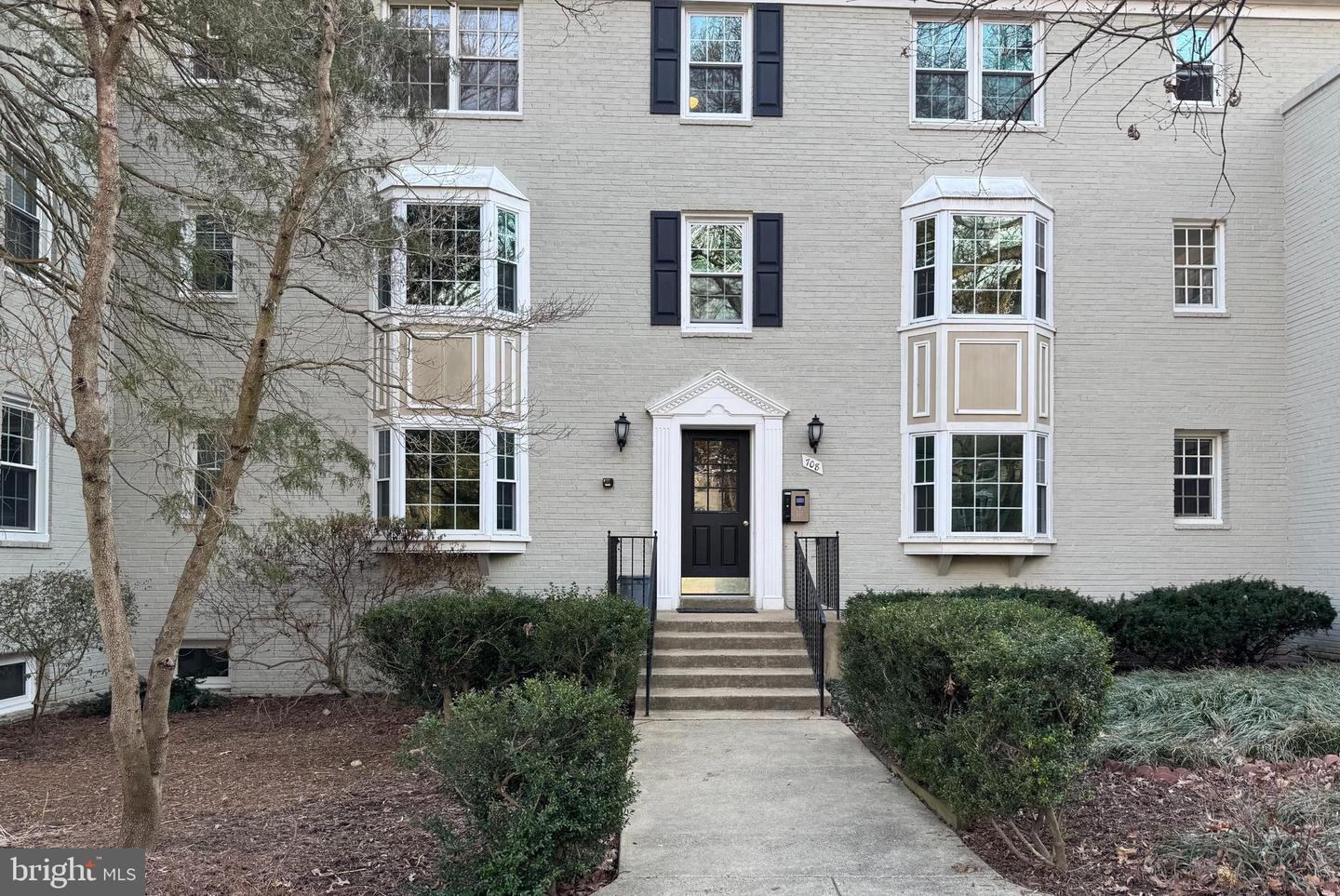 708 S ARLINGTON MILL DR #14101, ARLINGTON, Virginia 22204, 2 Bedrooms Bedrooms, ,1 BathroomBathrooms,Residential,For sale,708 S ARLINGTON MILL DR #14101,VAAR2053676 MLS # VAAR2053676