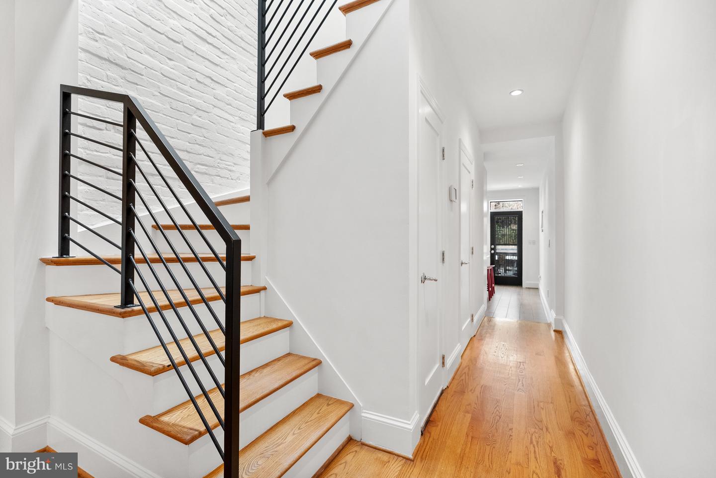 1831 6TH ST NW, WASHINGTON, District Of Columbia 20001, 3 Bedrooms Bedrooms, ,2 BathroomsBathrooms,Residential,For sale,1831 6TH ST NW,DCDC2186680 MLS # DCDC2186680