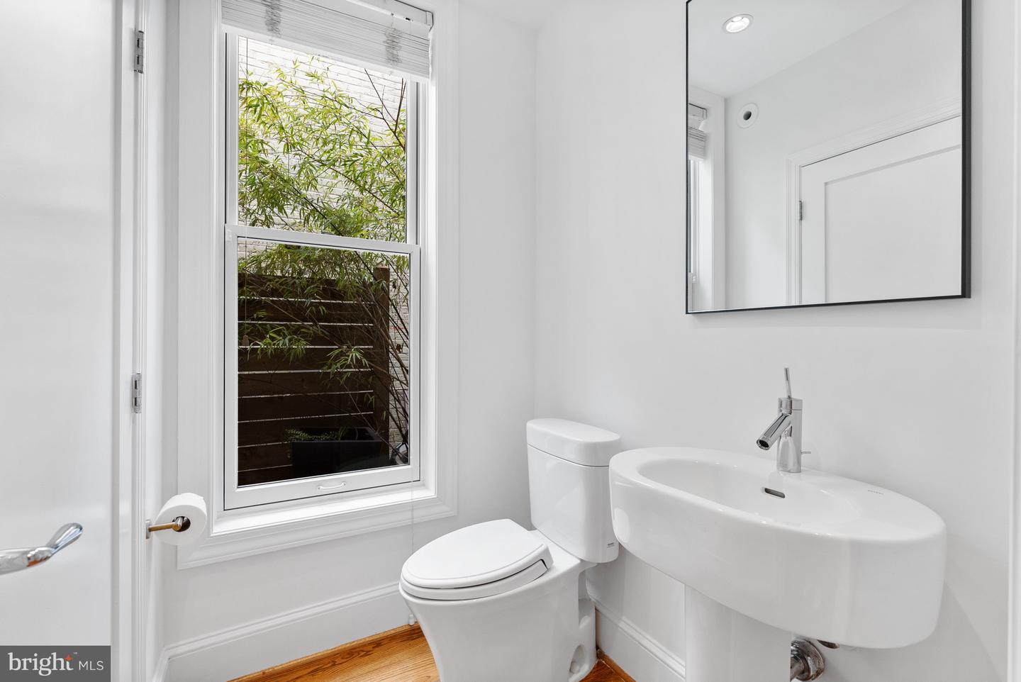 1831 6TH ST NW, WASHINGTON, District Of Columbia 20001, 3 Bedrooms Bedrooms, ,2 BathroomsBathrooms,Residential,For sale,1831 6TH ST NW,DCDC2186680 MLS # DCDC2186680