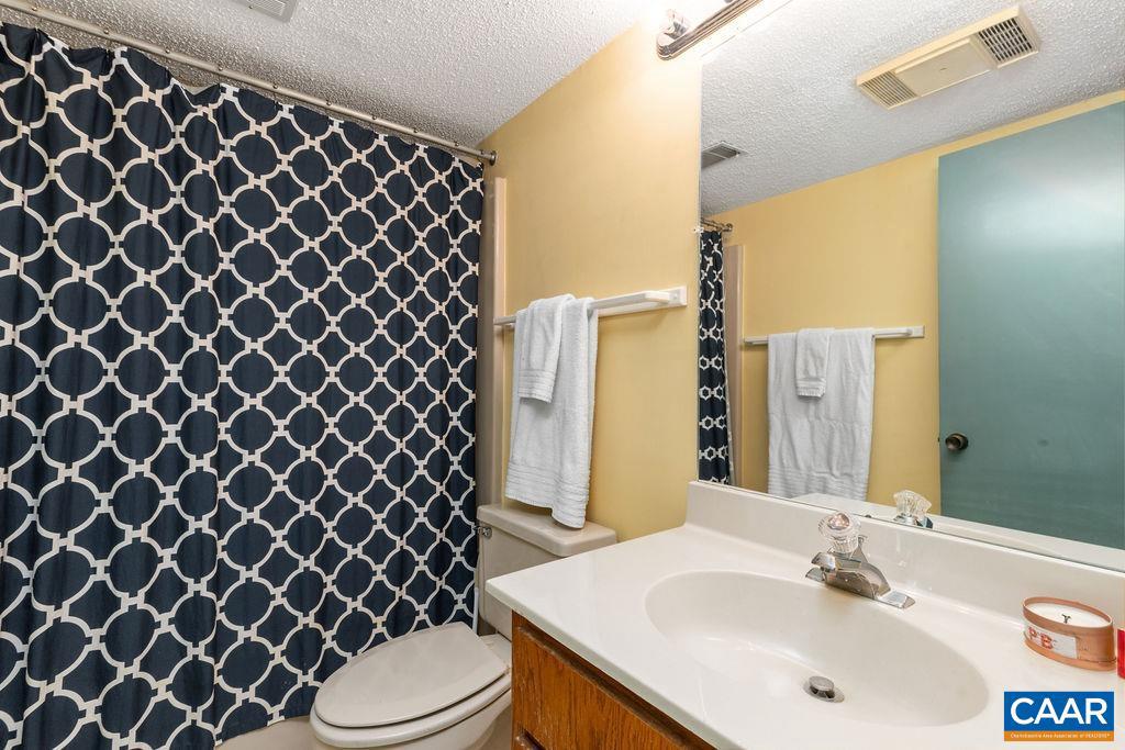 1418 HIGHLANDS CONDOS, WINTERGREEN RESORT, Virginia 22967, 2 Bedrooms Bedrooms, ,2 BathroomsBathrooms,Residential,For sale,1418 HIGHLANDS CONDOS,661284 MLS # 661284