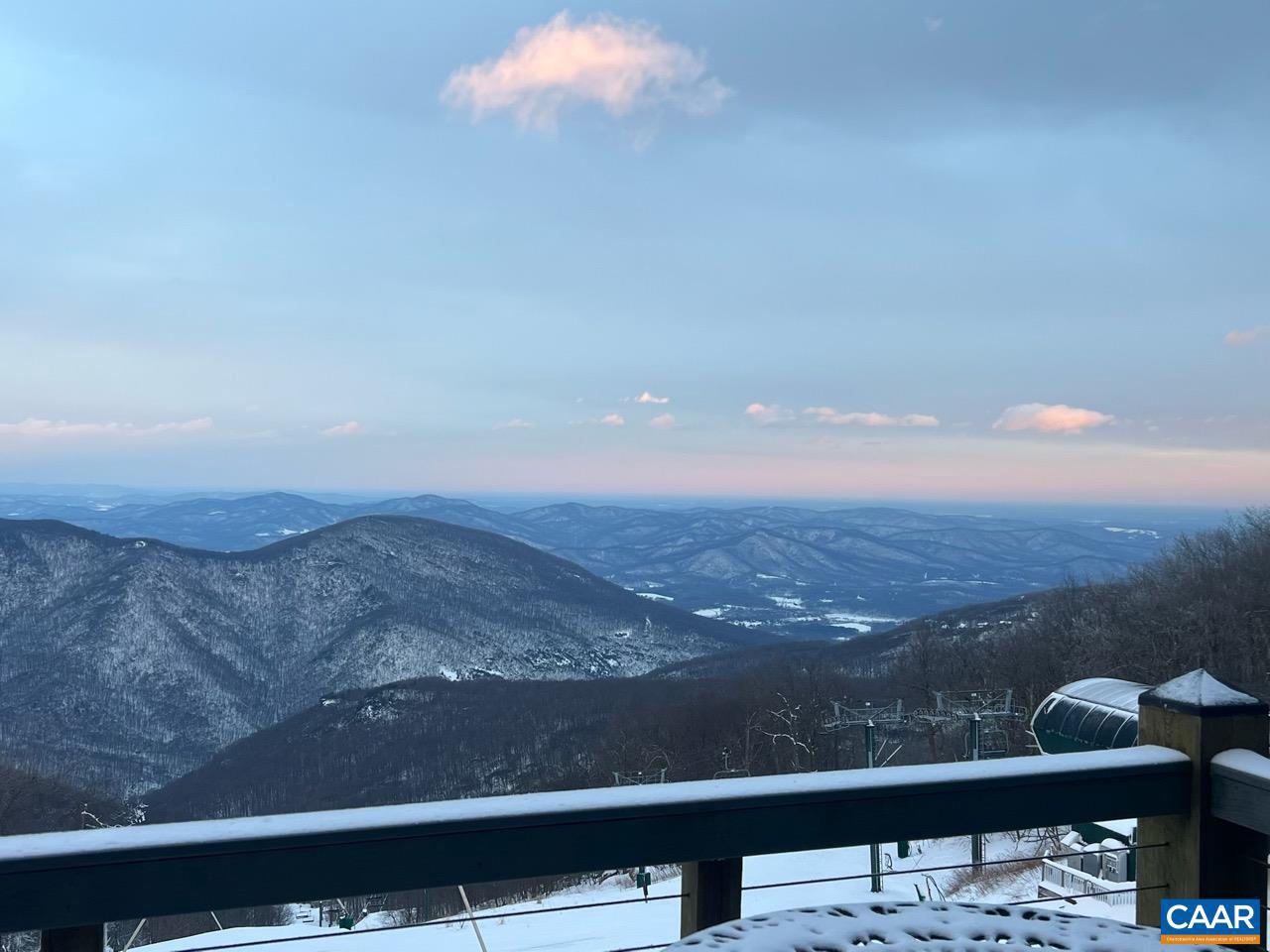 1418 HIGHLANDS CONDOS, WINTERGREEN RESORT, Virginia 22967, 2 Bedrooms Bedrooms, ,2 BathroomsBathrooms,Residential,For sale,1418 HIGHLANDS CONDOS,661284 MLS # 661284