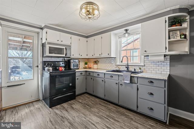 885 W MAIN ST, STANLEY, Virginia 22851, 4 Bedrooms Bedrooms, ,2 BathroomsBathrooms,Residential,For sale,885 W MAIN ST,VAPA2004512 MLS # VAPA2004512